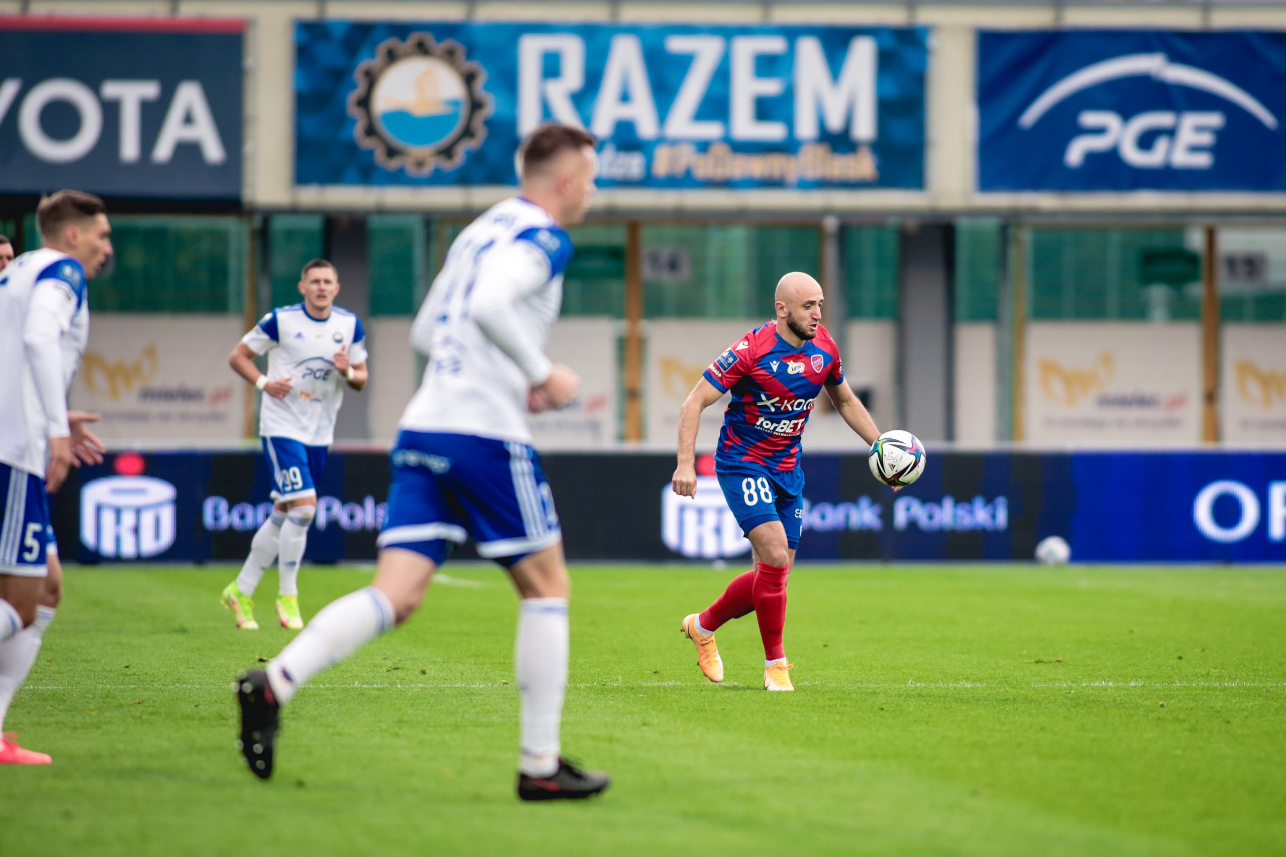 Wicemistrzowie Polski Lepsi Na Stadionie Miejskim W Mielcu ZdjĘcia Fks Stal Mielec Sa 4138