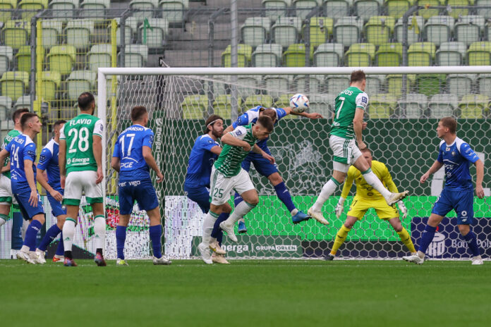 Pilka nozna. PKO Ekstraklasa. Lechia Gdansk - Stal Mielec. 30.10.2022